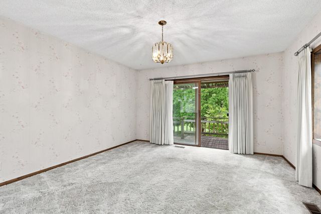4275 Pilot Knob Road, Eagan, MN 55122