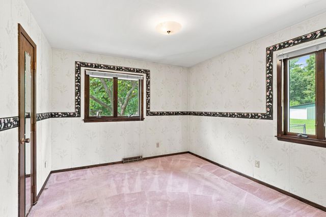 4275 Pilot Knob Road, Eagan, MN 55122