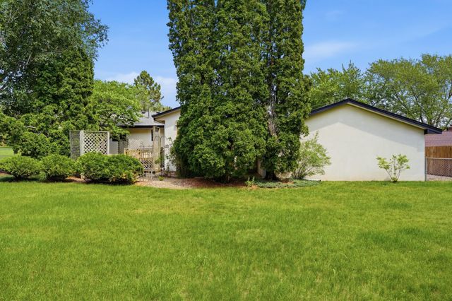 4275 Pilot Knob Road, Eagan, MN 55122