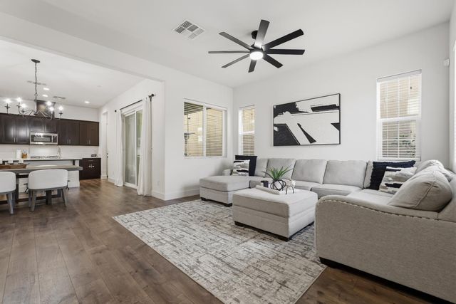 4466 Natomas Central Dr, Sacramento, CA 95834