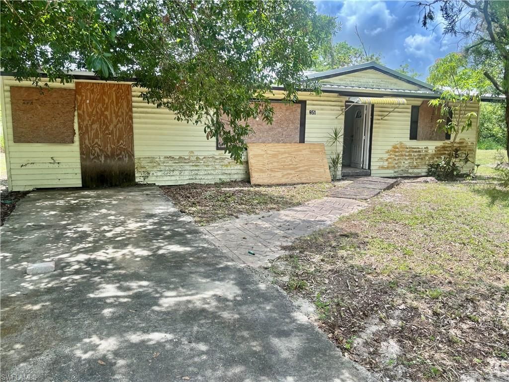 851 Lincoln AVE, Labelle, FL 33935