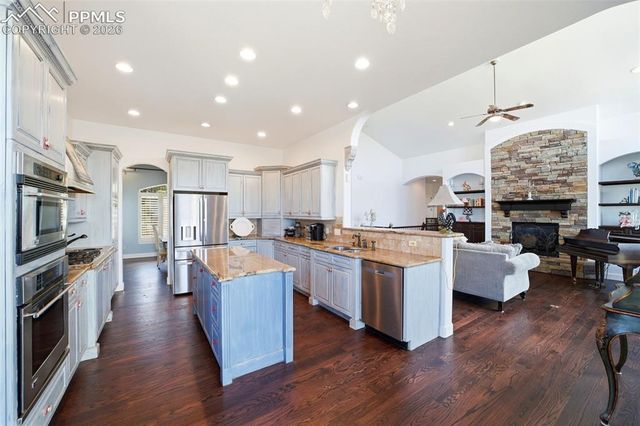 6085 Hardwick Drive, Colorado Springs, CO 80906
