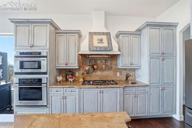 6085 Hardwick Drive, Colorado Springs, CO 80906