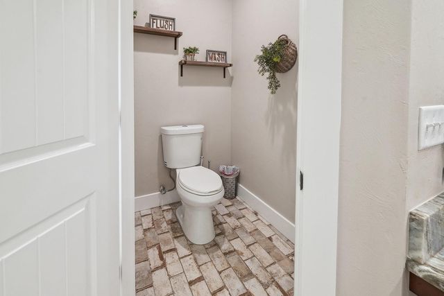 1151 SE 101ST STREET, Trenton, FL 32693