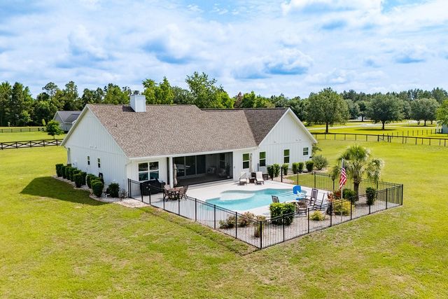 1151 SE 101ST STREET, Trenton, FL 32693