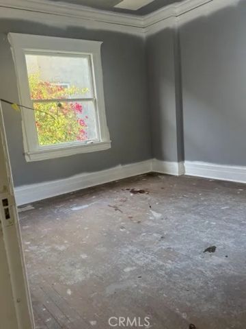 138 N Manhattan, Los Angeles, CA 90004