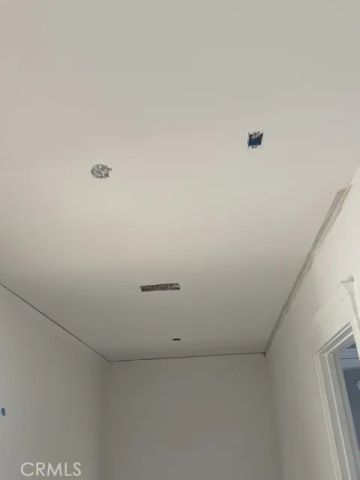 138 N Manhattan, Los Angeles, CA 90004