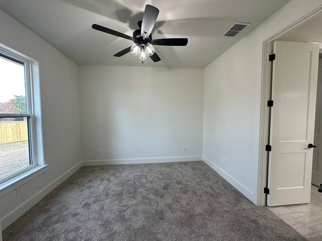 322 Saddle Brook Drive, Hallsville, TX 75650