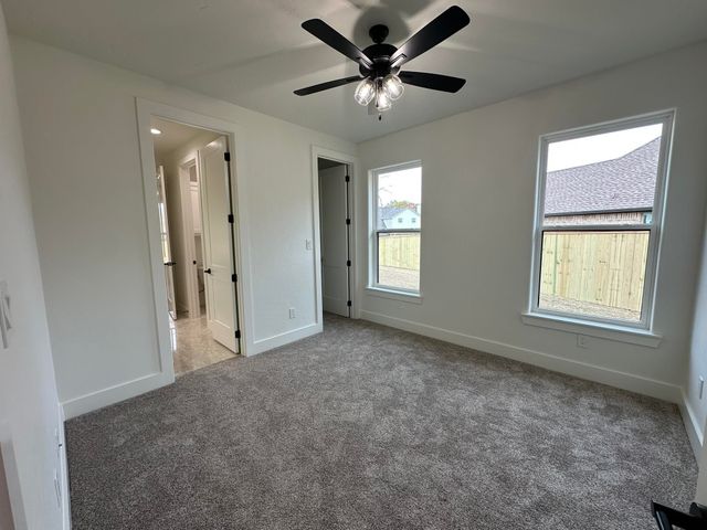 322 Saddle Brook Drive, Hallsville, TX 75650