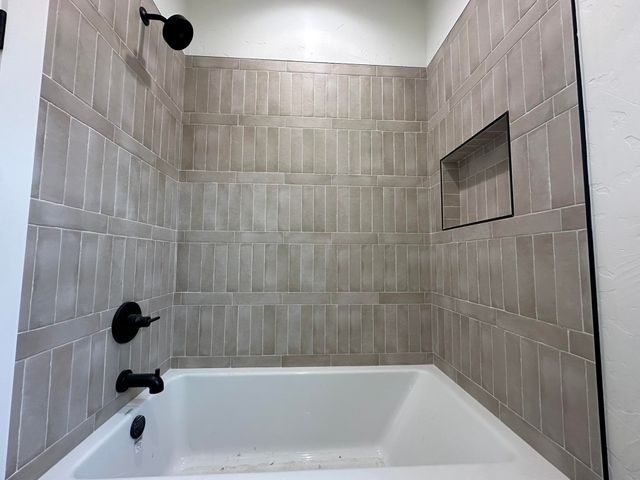 322 Saddle Brook Drive, Hallsville, TX 75650