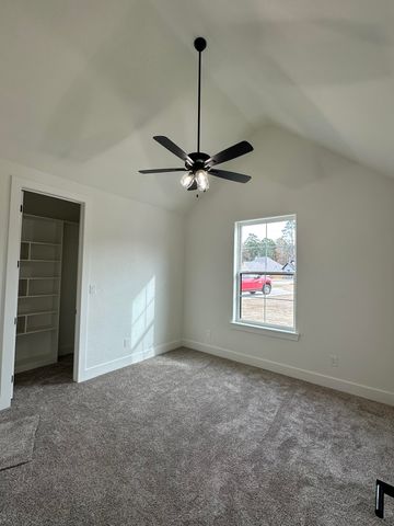 322 Saddle Brook Drive, Hallsville, TX 75650