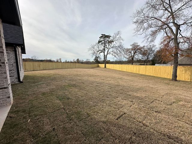 322 Saddle Brook Drive, Hallsville, TX 75650