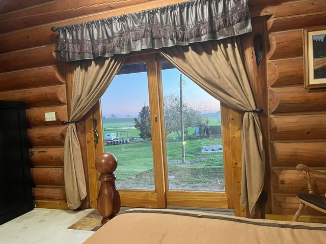 29266 Dry Creek Rd, Galt, CA 95632