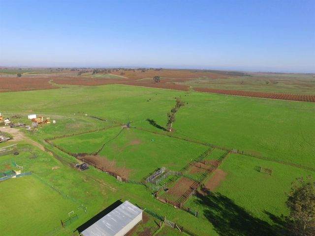 29266 Dry Creek Rd, Galt, CA 95632