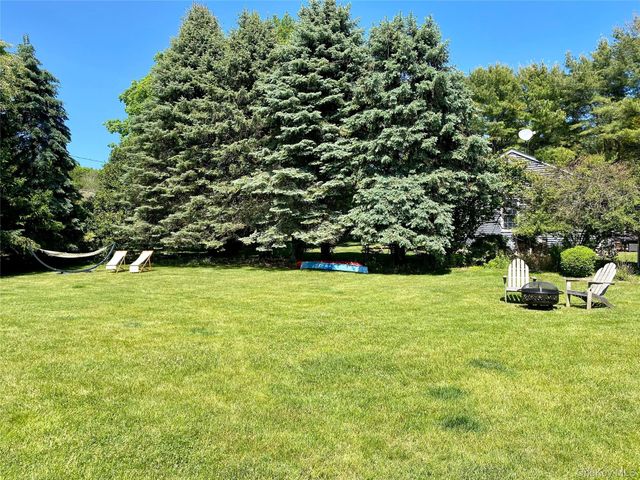 2735 Beebe Drive, Cutchogue, NY 11935