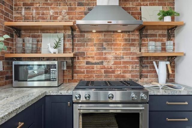 401 N Coast Hwy 301, Oceanside, CA 92054