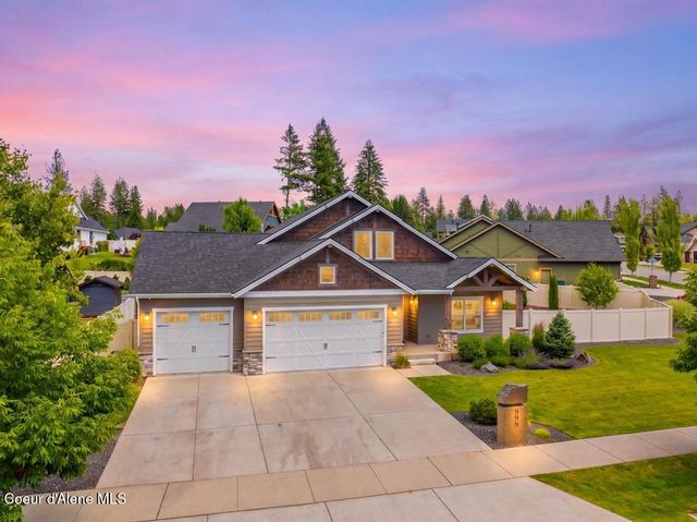 999 E HURRICANE DR, Hayden, ID 83835