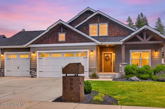 999 E HURRICANE DR, Hayden, ID 83835