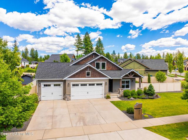 999 E HURRICANE DR, Hayden, ID 83835