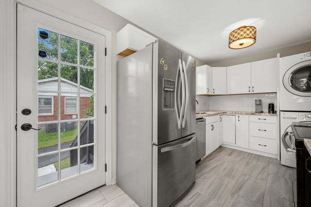 2928 Teakwood Dr, Nashville, TN 37214