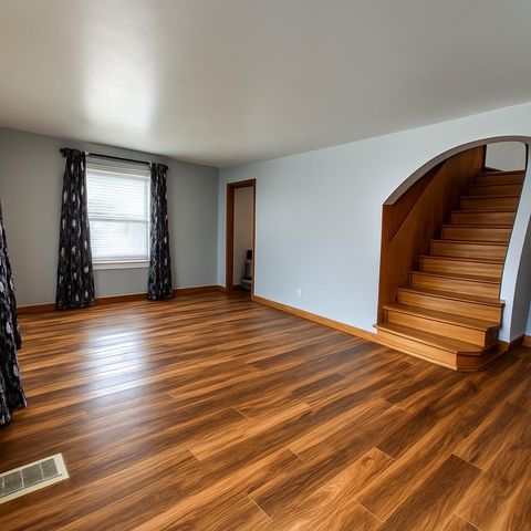 11003 S Avenue E, Chicago, IL 60617
