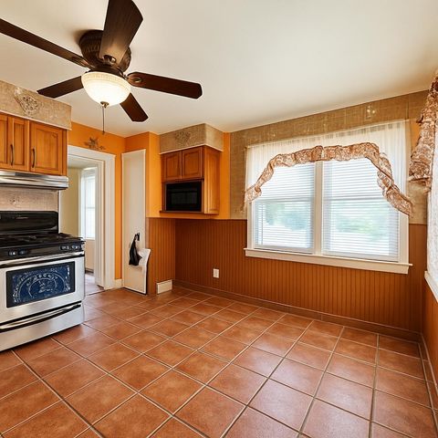 11003 S Avenue E, Chicago, IL 60617
