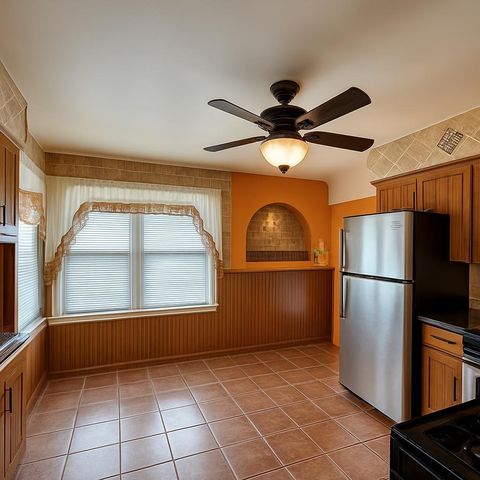 11003 S Avenue E, Chicago, IL 60617