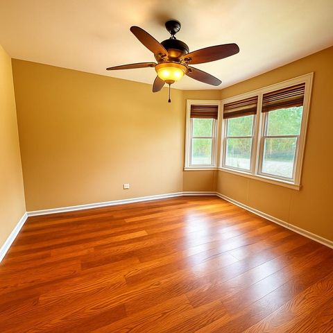 11003 S Avenue E, Chicago, IL 60617