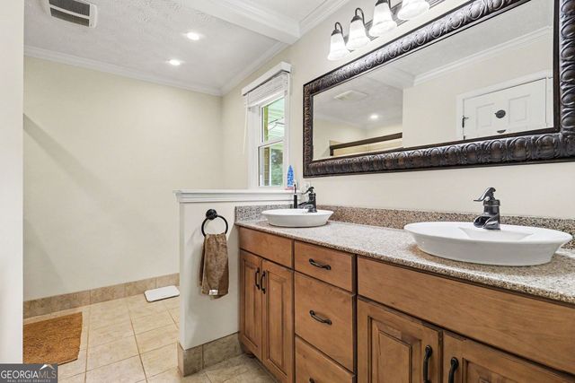 410 Saddle Lake Drive, Roswell, GA 30076