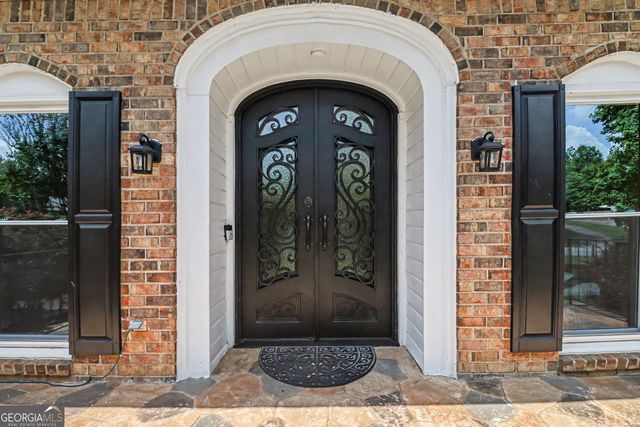 410 Saddle Lake Drive, Roswell, GA 30076