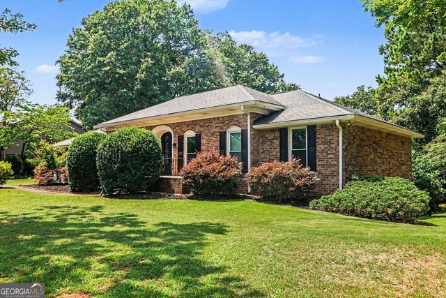 410 Saddle Lake Drive, Roswell, GA 30076