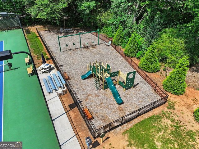 410 Saddle Lake Drive, Roswell, GA 30076