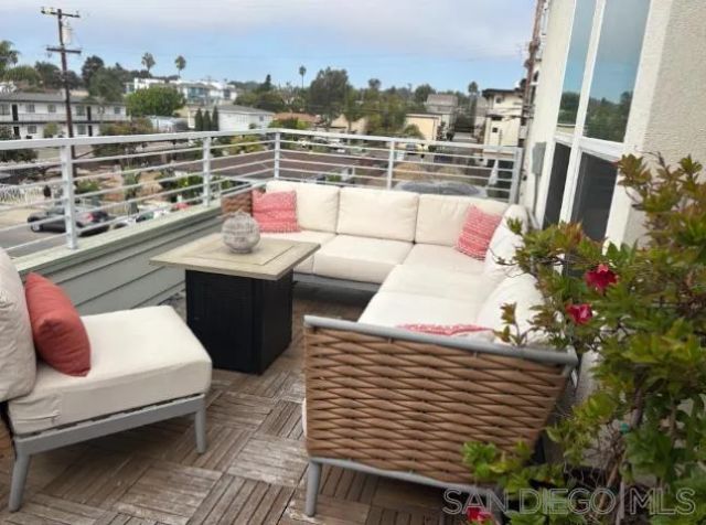 2675 Roosevelt St, Carlsbad, CA 92008