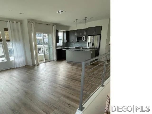 2675 Roosevelt St, Carlsbad, CA 92008