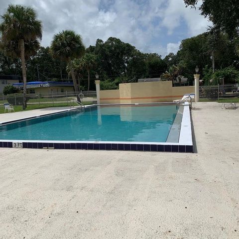 4141 16th Street, Vero Beach, FL 32960