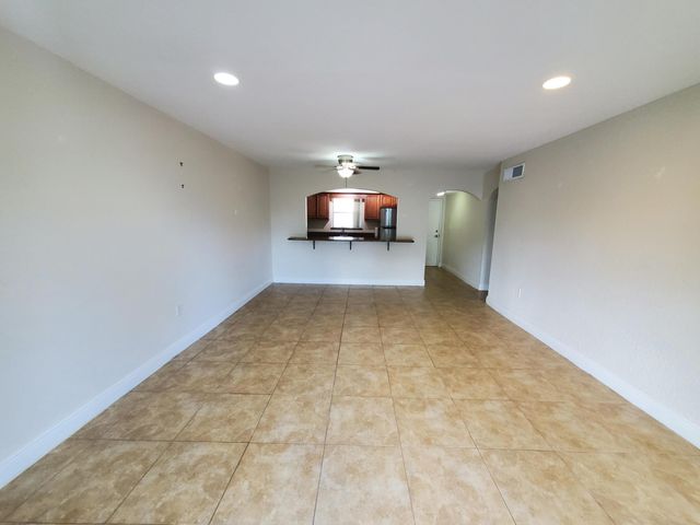 4141 16th Street, Vero Beach, FL 32960