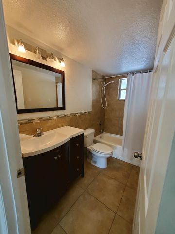 4141 16th Street, Vero Beach, FL 32960