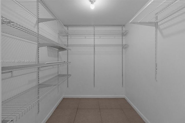 1555 N Treasure Dr 205, North Bay Village, FL 33141