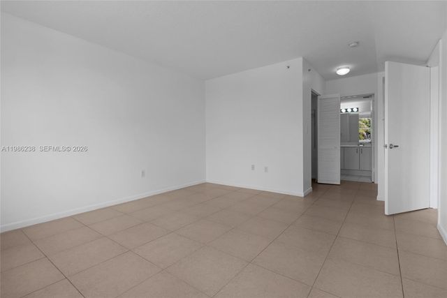 1555 N Treasure Dr 205, North Bay Village, FL 33141