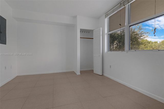 1555 N Treasure Dr 205, North Bay Village, FL 33141