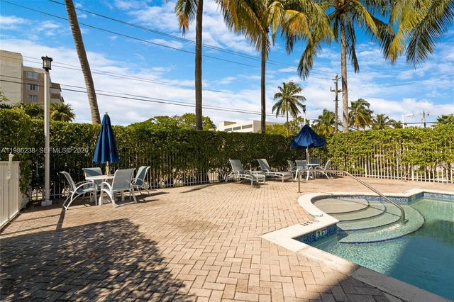 1555 N Treasure Dr 205, North Bay Village, FL 33141