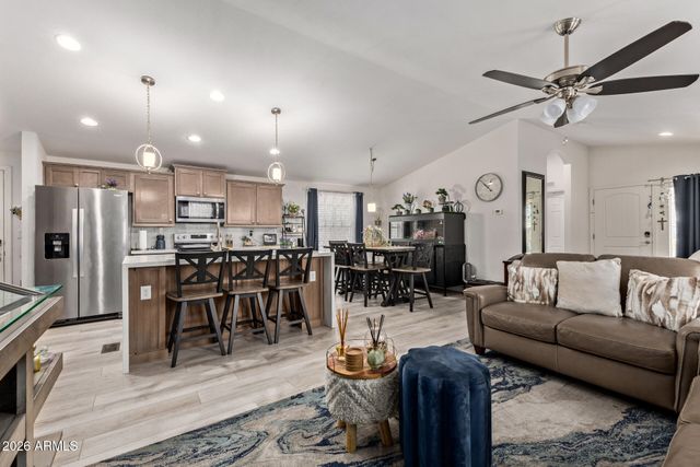 652 S ELLSWORTH Road S 153, Mesa, AZ 85208