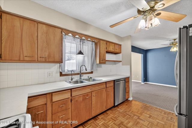 513 Mikesell Street, Charlotte, MI 48813