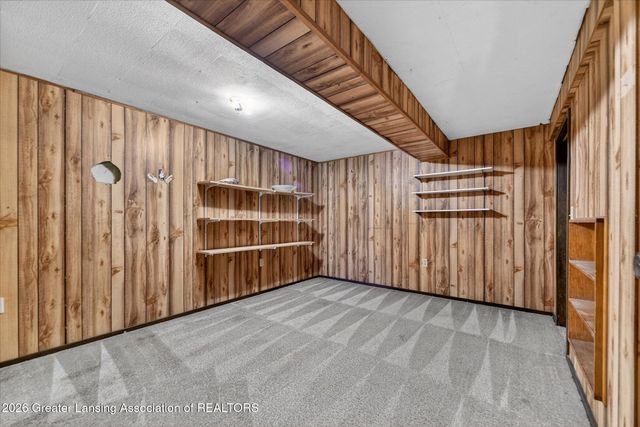 513 Mikesell Street, Charlotte, MI 48813