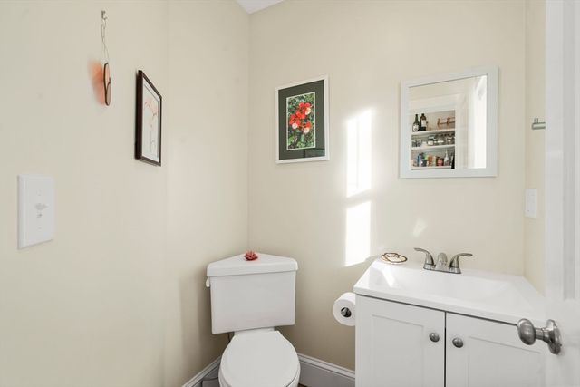 8 Breede Terrace, Dedham, MA 02026