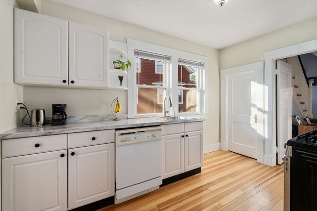 8 Breede Terrace, Dedham, MA 02026