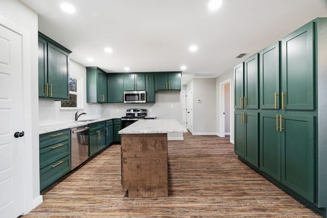 372 PR 43790 Street 43790, Paris, TX 75460