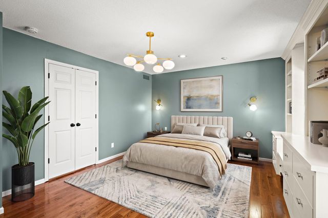 1504 Fairfield Road S, Minnetonka, MN 55305