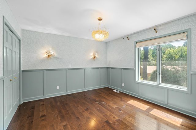 1504 Fairfield Road S, Minnetonka, MN 55305