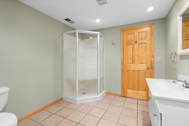 1504 Fairfield Road S, Minnetonka, MN 55305